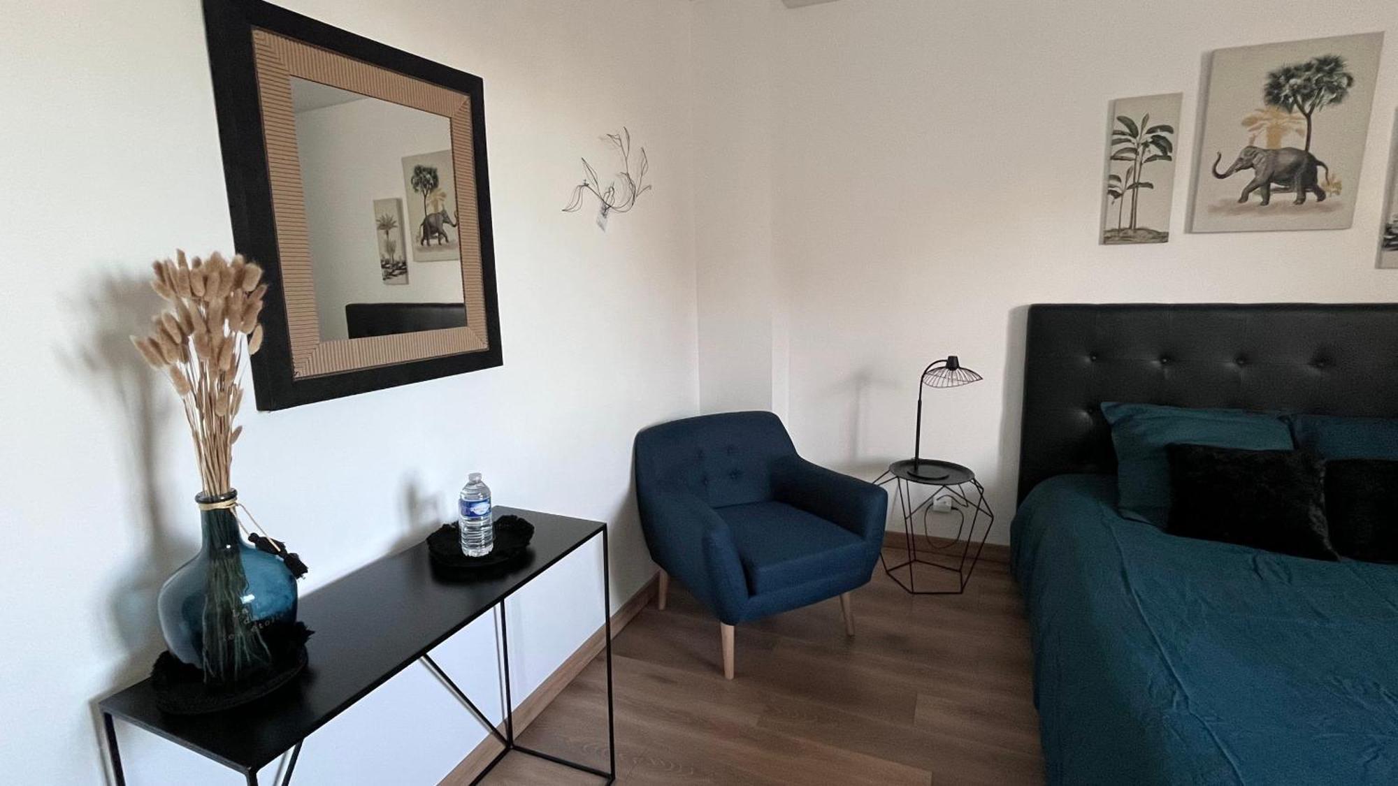 Chambre Au Petit Chateau Tourcoing Luaran gambar